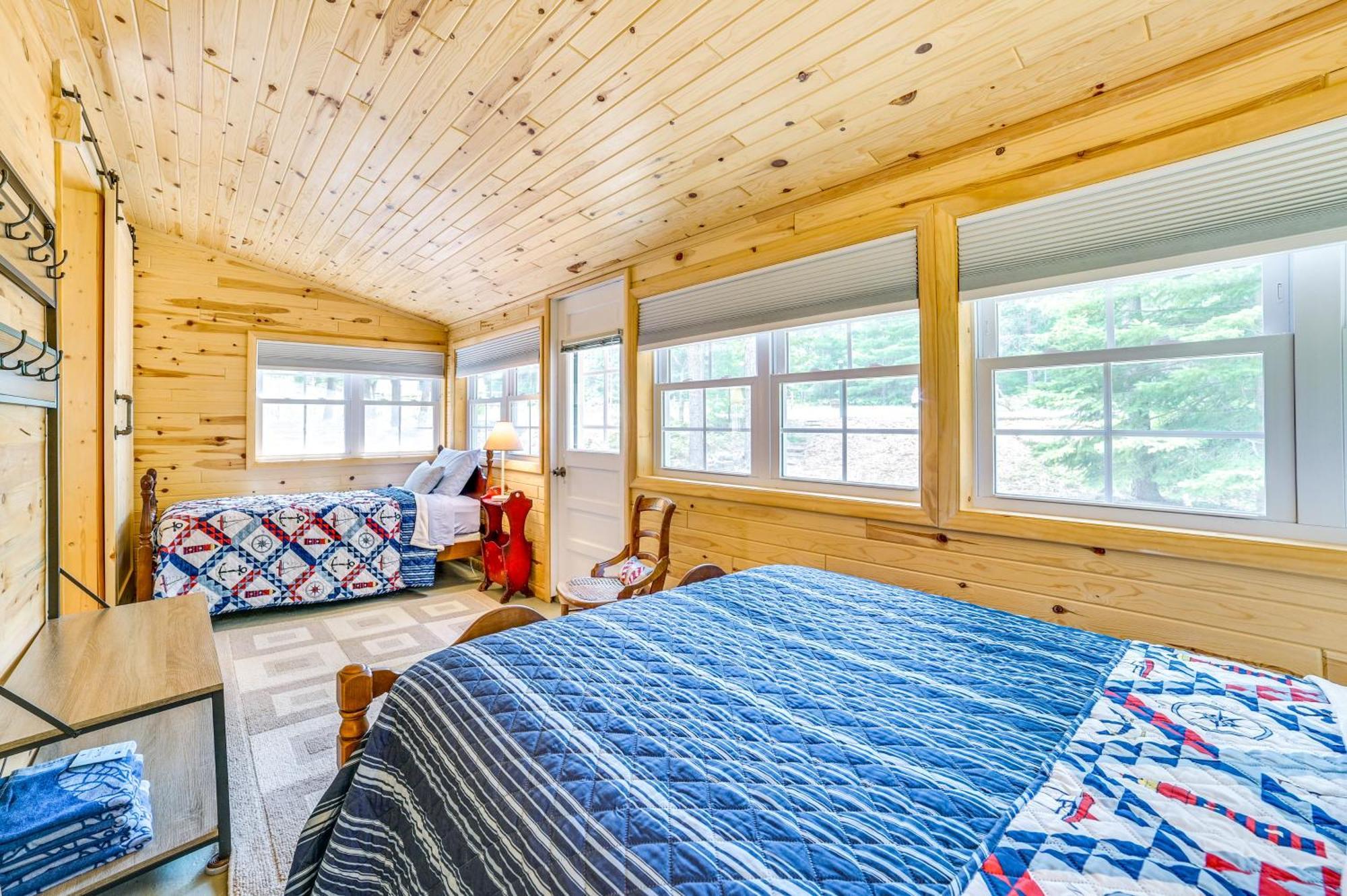 Enchanted Lake Huron Cottage With Beach Access! Rogers City Dış mekan fotoğraf